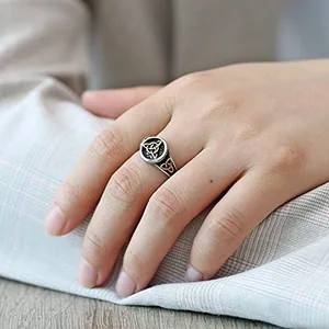 Celtic Knot Ring, stainless steel, another view