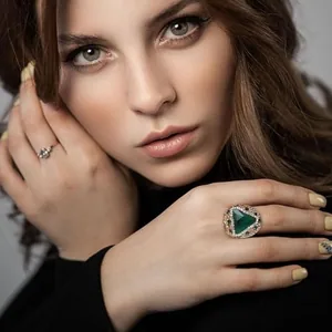 Malachite Statement Ring, gold-plated steel, green, another view