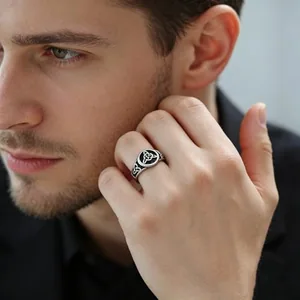 Celtic Knot Ring, stainless steel, another view