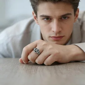 Celtic Knot Ring, stainless steel, another view